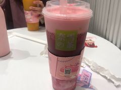 霸气酸奶车厘子-奈雪的茶(金鹰广场店)