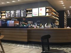 -星巴克臻选(郑州国贸360广场店)
