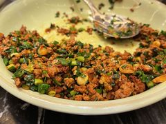 传统青蒜小炒黄牛肉-大理实力希尔顿酒店•御玺中餐厅