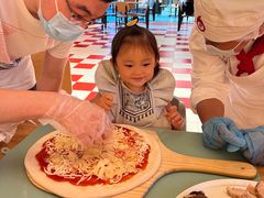 -城市大道红炉披萨烘焙坊