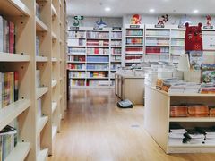 -新华书店(沙坪坝书城店)