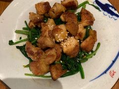 -hallch 好吃餐厅(全运村中央广场店)