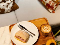 -Peet's 皮爷咖啡(东湖路手作店)