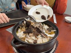 -菌之家·专业纯野生菌火锅·特色炒菌