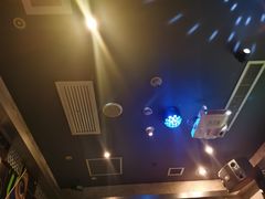 -好乐迪(张扬路八佰伴店)