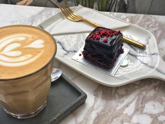 -UNI UNI(环亚凯瑟琳店)