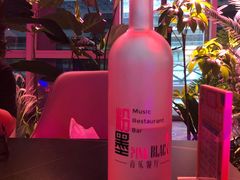 -粉墨特色菜·烧烤音乐酒馆