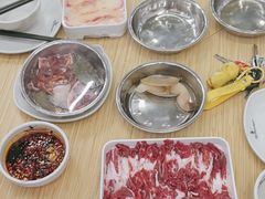 -杨老板·海鲜集市火锅·鲜切牛肉(中防万宝店)