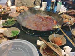 -星鸿社重庆老火锅(燃灯寺分店)