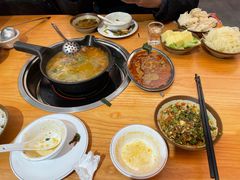 -黔三一夺夺粉酸汤火锅(百信店)