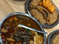 -柳州肥姨妈大骨螺蛳粉(万达中心店)