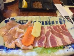 -炼火烤肉店