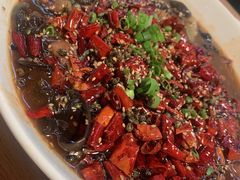 水煮牛肉-山楂树融合菜餐厅