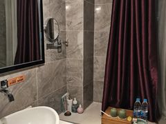 -泸州唯逸酒店(大山坪警察学院店)