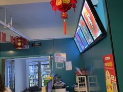 -荒岛实景沉浸密室(江汉路1店)