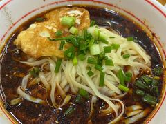 -叶伟胡辣壳面(两路口店)
