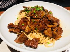 -松鹤面馆·古法焖肉面(观前店)