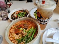 -巷子宽·酸菜鱼(迪士尼小镇店)
