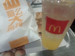 -麦当劳(中山公园龙之梦店)