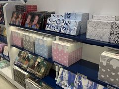 -一直娱POP研究所(万象城店)