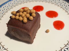 -LES ELITES 英集荟(南京西路店)