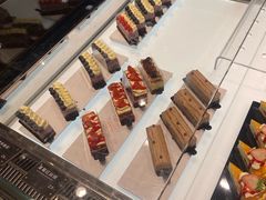 -红跑车(仙鹤街店)