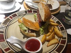 -斗牛士牛排餐厅(嘉里汇店)