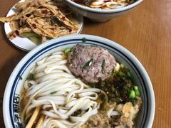-矮子粉店1985·长沙米粉(湘春路店)