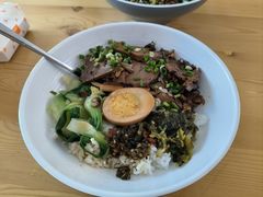 牛肉拌饭-黔江鸡杂•剁椒卤肉饭(蟠龙小学店)