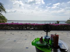 -日落吧·海景咖啡厅·餐酒吧·鸡尾酒·下午茶·乐队表演·浪漫夕阳·三亚文华东方酒店