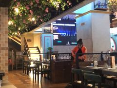 -壹号院音乐餐厅•烤全羊•新疆菜(浐灞店)