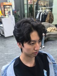 -藤野造型烫染·漂发