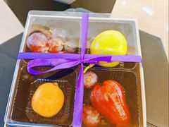 -曼格蒸汽活海鲜·榴莲自助(皇庭广场店)