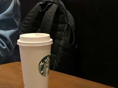 -星巴克(武康路店)