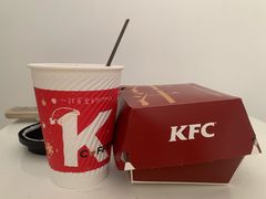 -肯德基(中纬店)