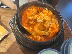 -明洞阿姨·韩式酱蟹烤肉·创意料理(三元桥店)