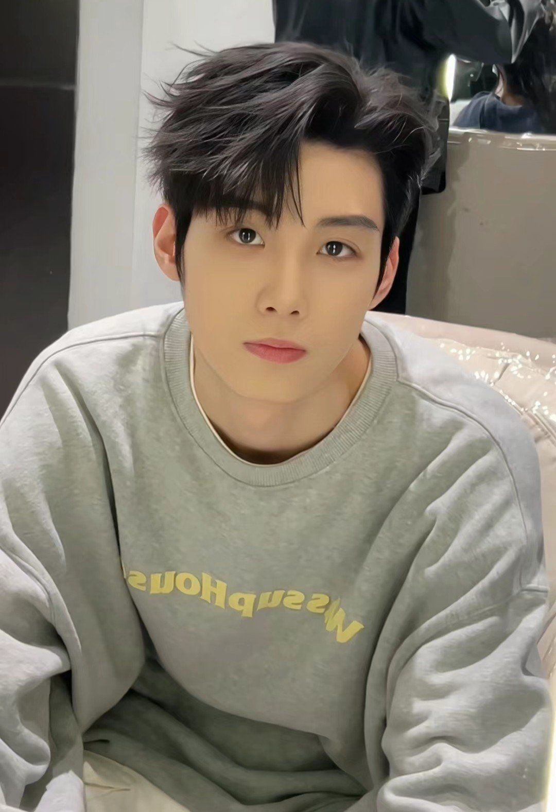 没有男孩子可以拒绝的男士痞帅三七侧分