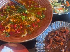 -古都历食南京菜·烤鸭·鸭血粉丝·汤包(南京博物院店)