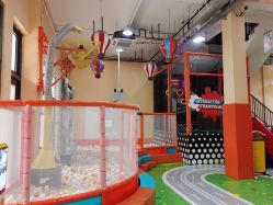 点击看大图 -动力星球家庭亲子游乐中心