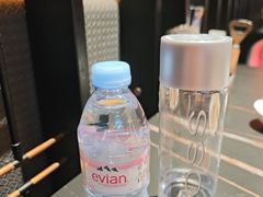 -雍容荟帝王蟹活龙虾展台自助(IFS黑金店)