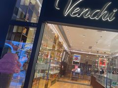 -VENCHI 闻绮(上海佛罗伦萨小镇店)