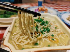 -龙桥私厨·姜花菊花过桥鱼·顺德菜(容桂店)