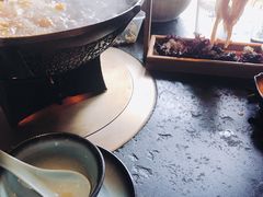 -湊湊火锅·茶憩(新中关购物中心店)