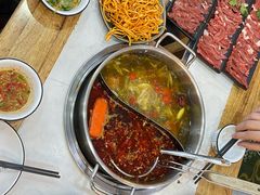 -田村·酸汤鲜牦牛肉火锅(布达拉宫广场店)