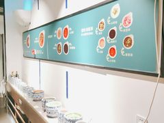 -尚尚仙·酸汤猪手·猪肚鸡火锅(华联万柳购物中心店)