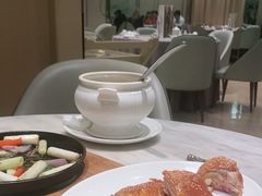 -香港百合居(LCM置汇旭辉广场店)