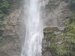 -西岭雪山大飞水景区