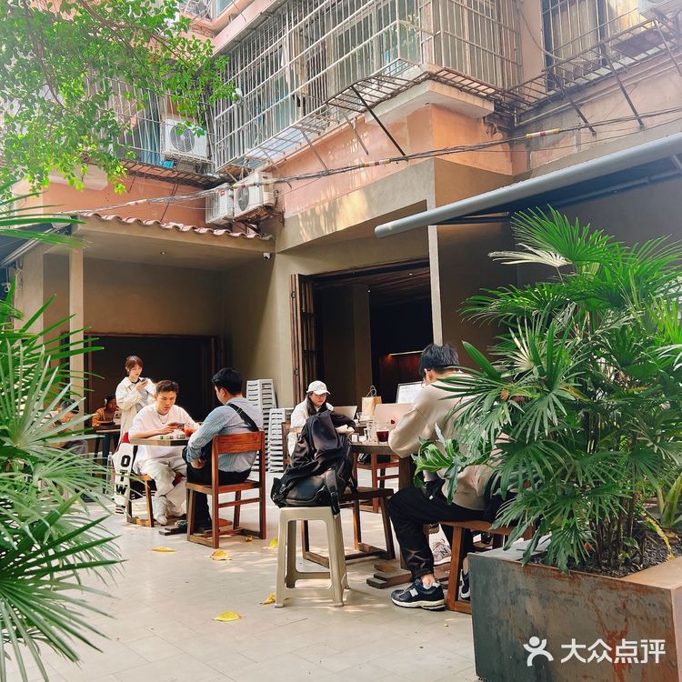 来回咖啡,这出品怎么了?!