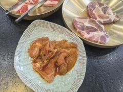-臻牛烤肉