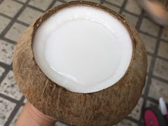 -椰爺爺·椰子冻砵仔糕